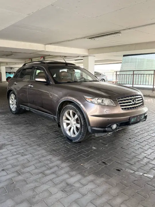 INFINITI FX 35