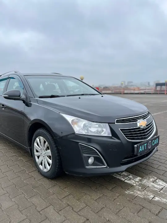 CHEVROLET CRUZE