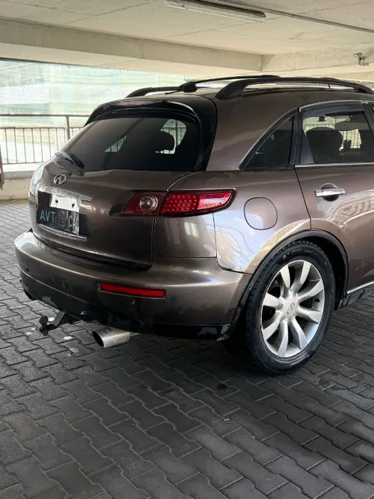 INFINITI FX 35
