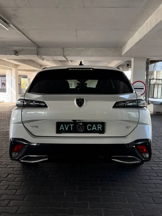 PEUGEOT 308
