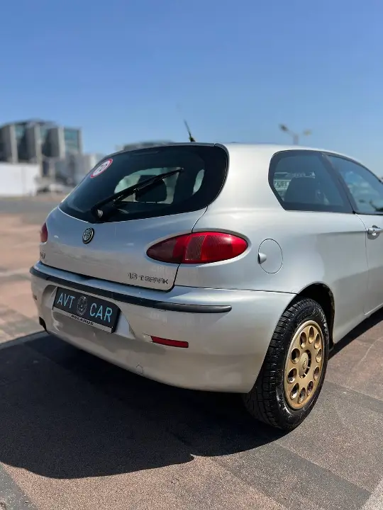 Alfa Romeo 147