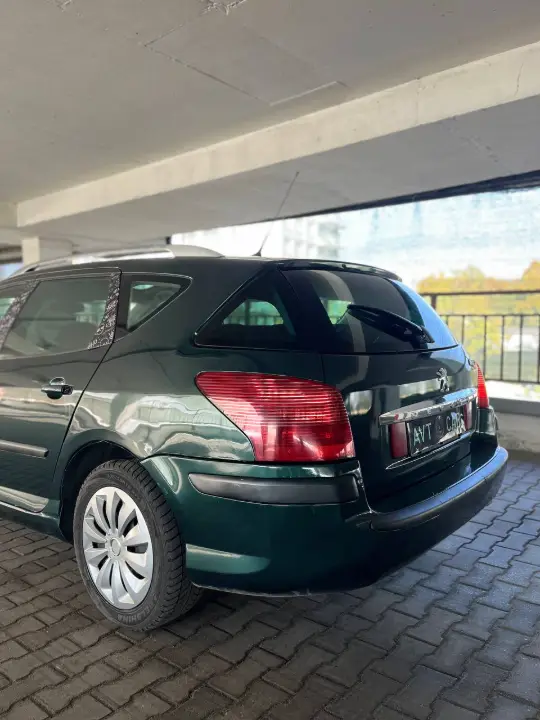 PEUGEOT 407