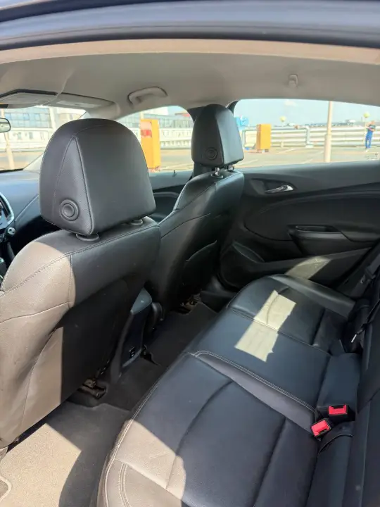 CHEVROLET CRUZE