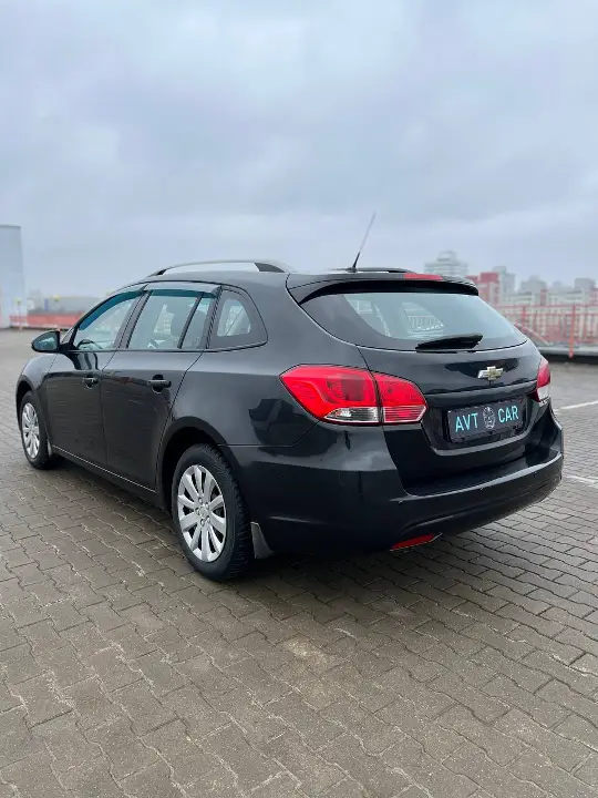 CHEVROLET CRUZE